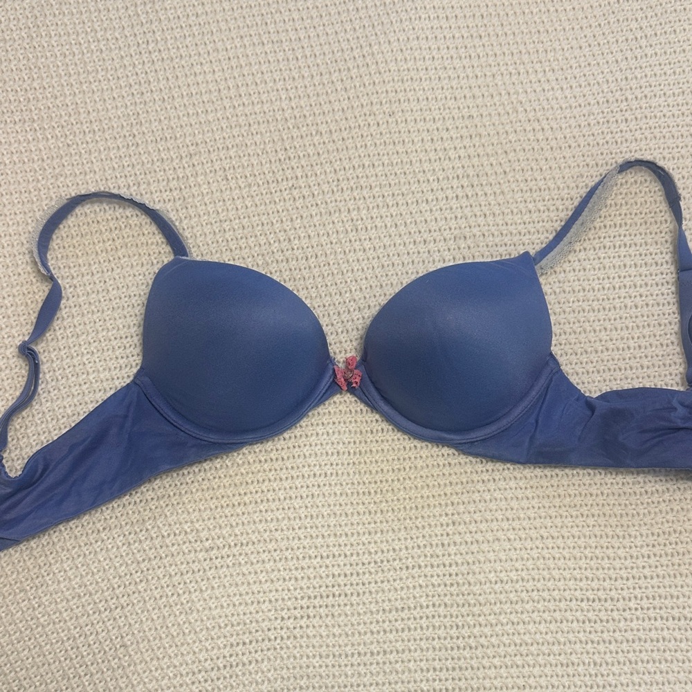 32B Victoria’s Secret Push-Up Bra